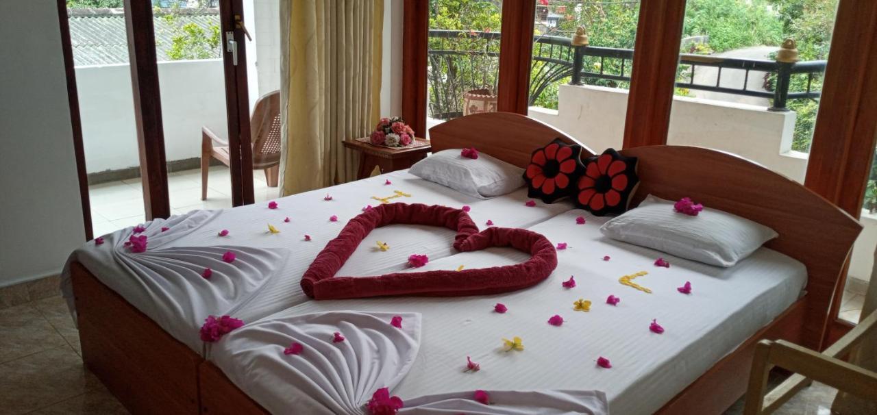 Kandy Ivy Banks Holiday Resort Екстер'єр фото